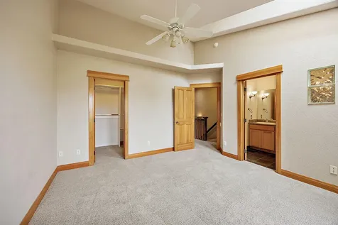2261 Siskiyou Boulevard Ashland OR 97520