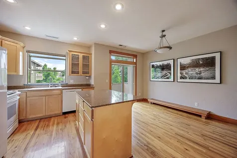 2261 Siskiyou Boulevard Ashland OR 97520
