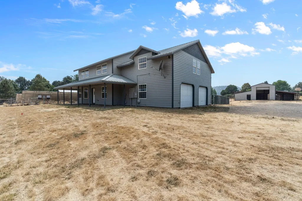 2763 NE Sunrise Trail Prineville OR 97754