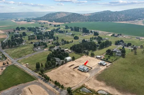 2763 NE Sunrise Trail Prineville OR 97754