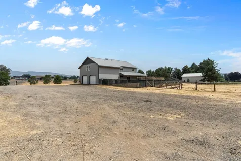 2763 NE Sunrise Trail Prineville OR 97754