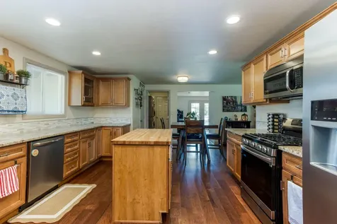 2506 SW Wickiup Avenue Redmond OR 97756