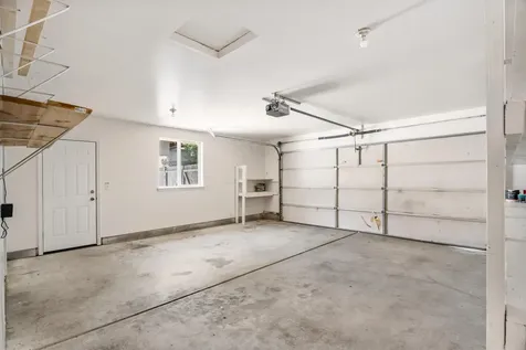 2529 NE Moonlight Drive Bend OR 97701