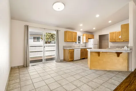 2529 NE Moonlight Drive Bend OR 97701