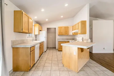 2529 NE Moonlight Drive Bend OR 97701