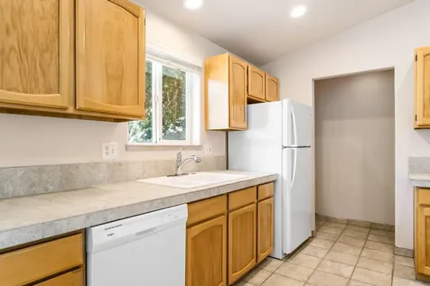 2529 NE Moonlight Drive Bend OR 97701