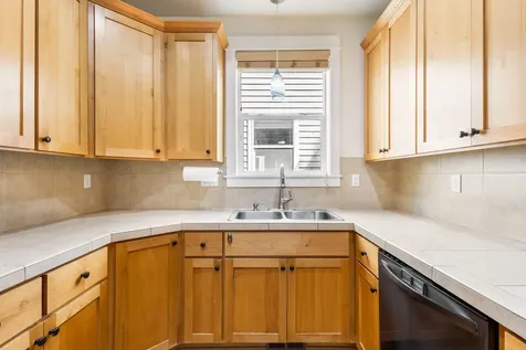 922 E Timber Pine Drive Sisters OR 97759