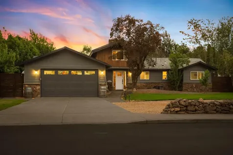 2335 NW 19th Street Redmond OR 97756