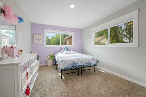 2335 NW 19th Street Redmond OR 97756