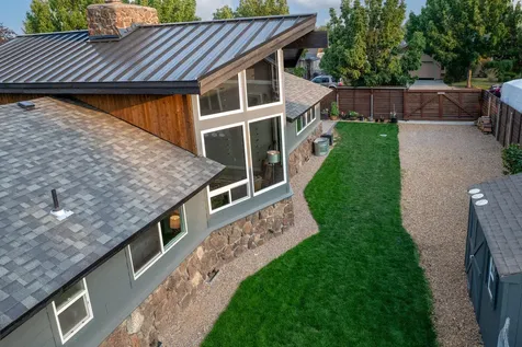 2335 NW 19th Street Redmond OR 97756