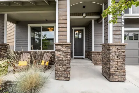 19495 Spencers Crossing Lane Bend OR 97702