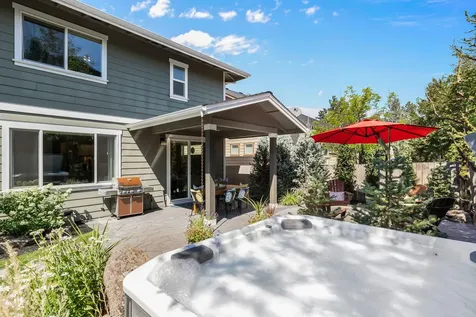 19495 Spencers Crossing Lane Bend OR 97702