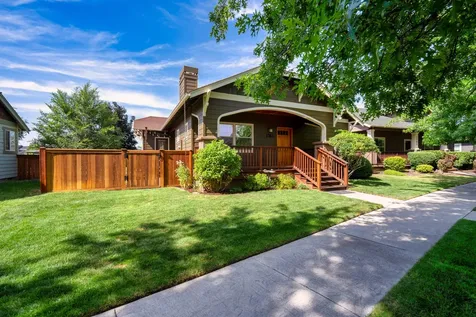 1763 NW Jackpine Avenue Redmond OR 97756