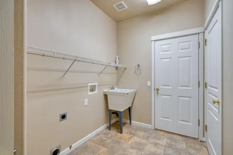 1763 NW Jackpine Avenue Redmond OR 97756
