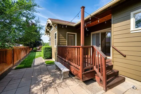 1763 NW Jackpine Avenue Redmond OR 97756