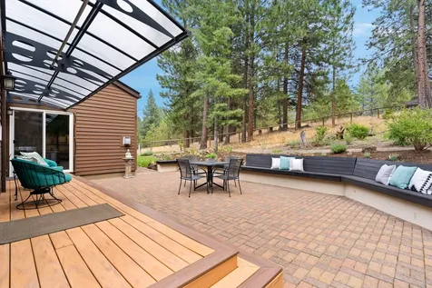 60274 Woodside Road Bend OR 97702