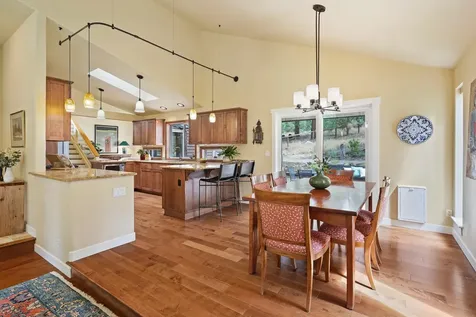60274 Woodside Road Bend OR 97702