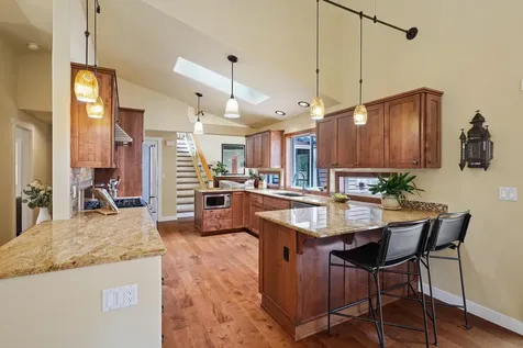 60274 Woodside Road Bend OR 97702