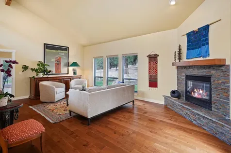 60274 Woodside Road Bend OR 97702