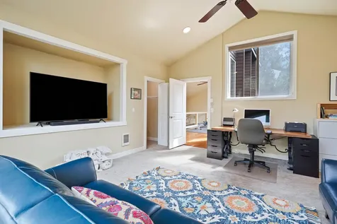 60274 Woodside Road Bend OR 97702