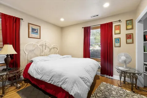 1615 Crater Lake Avenue Medford OR 97504