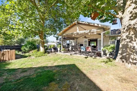 1615 Crater Lake Avenue Medford OR 97504