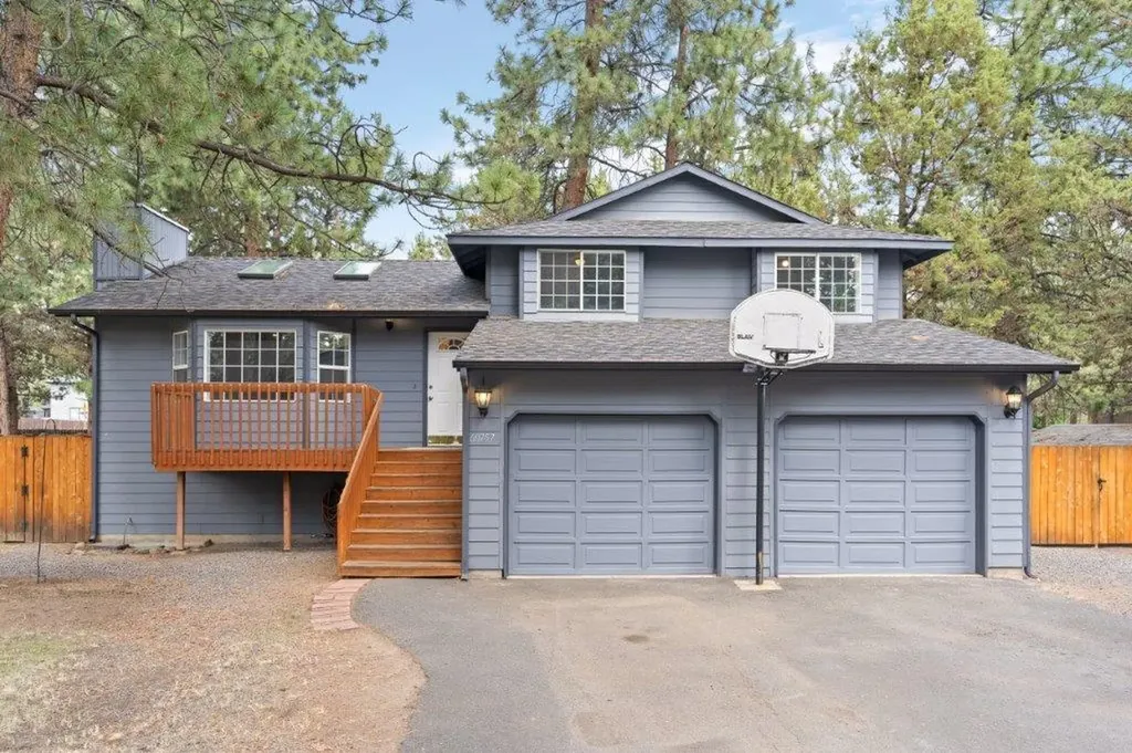 60757 Woodside Road Bend OR 97702
