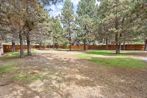 60757 Woodside Road Bend OR 97702