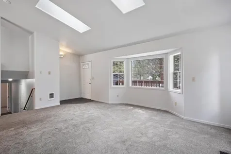 60757 Woodside Road Bend OR 97702