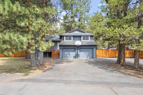 60757 Woodside Road Bend OR 97702