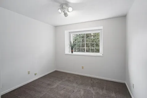 60757 Woodside Road Bend OR 97702