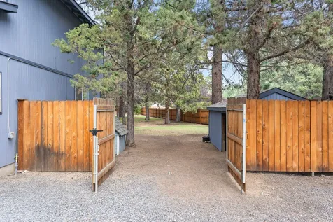 60757 Woodside Road Bend OR 97702
