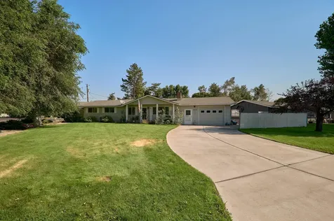 707 SE 5th Street Prineville OR 97754