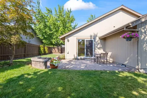 830 NE Tierra Road Bend OR 97701