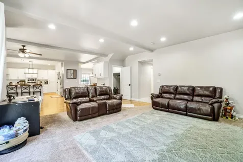 110 Rosewood Lane Central Point OR 97502