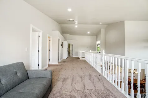 110 Rosewood Lane Central Point OR 97502