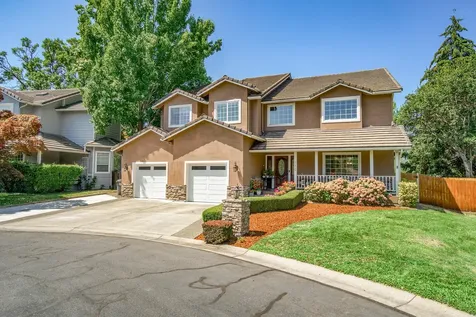 110 Rosewood Lane Central Point OR 97502