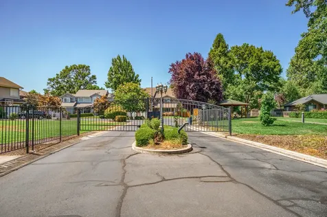 110 Rosewood Lane Central Point OR 97502