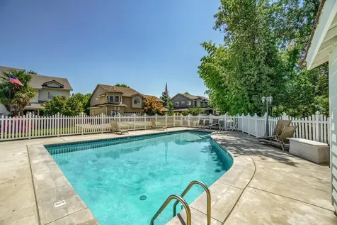 110 Rosewood Lane Central Point OR 97502
