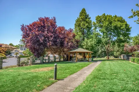110 Rosewood Lane Central Point OR 97502