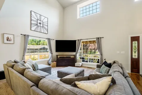 110 Rosewood Lane Central Point OR 97502