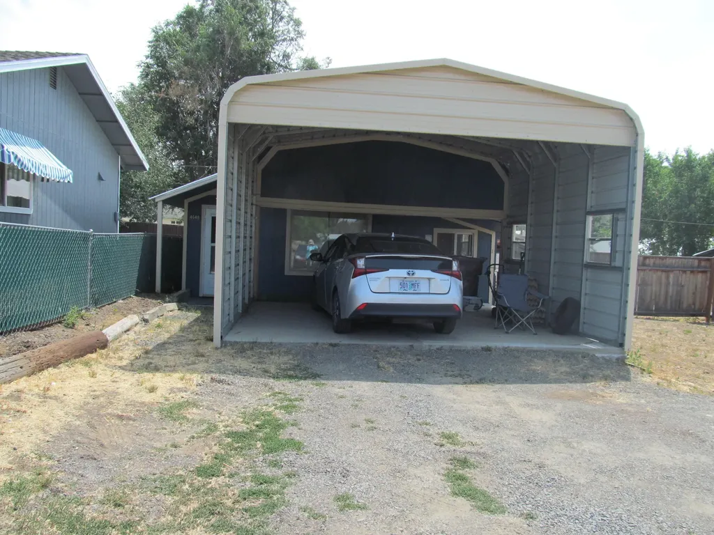 4648 Cleveland Avenue Klamath Falls OR 97601