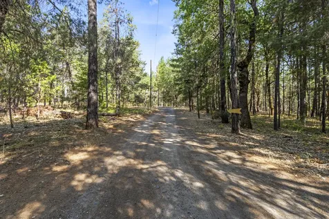2681 Russell Road Merlin OR 97532