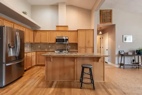 63834 Hunters Circle Bend OR 97701