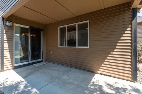 63834 Hunters Circle Bend OR 97701