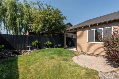63834 Hunters Circle Bend OR 97701
