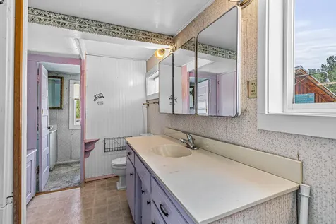 4876 Kane Creek Road Central Point OR 97502