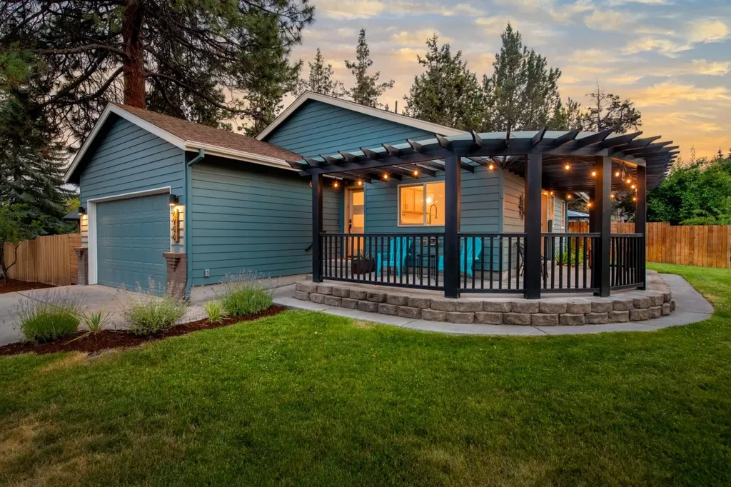 2956 NE Lotno Drive Bend OR 97701