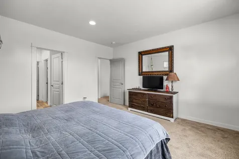 2546 NW Glen Oak Avenue Redmond OR 97756