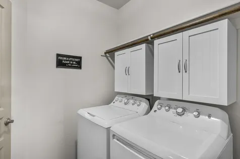 2546 NW Glen Oak Avenue Redmond OR 97756